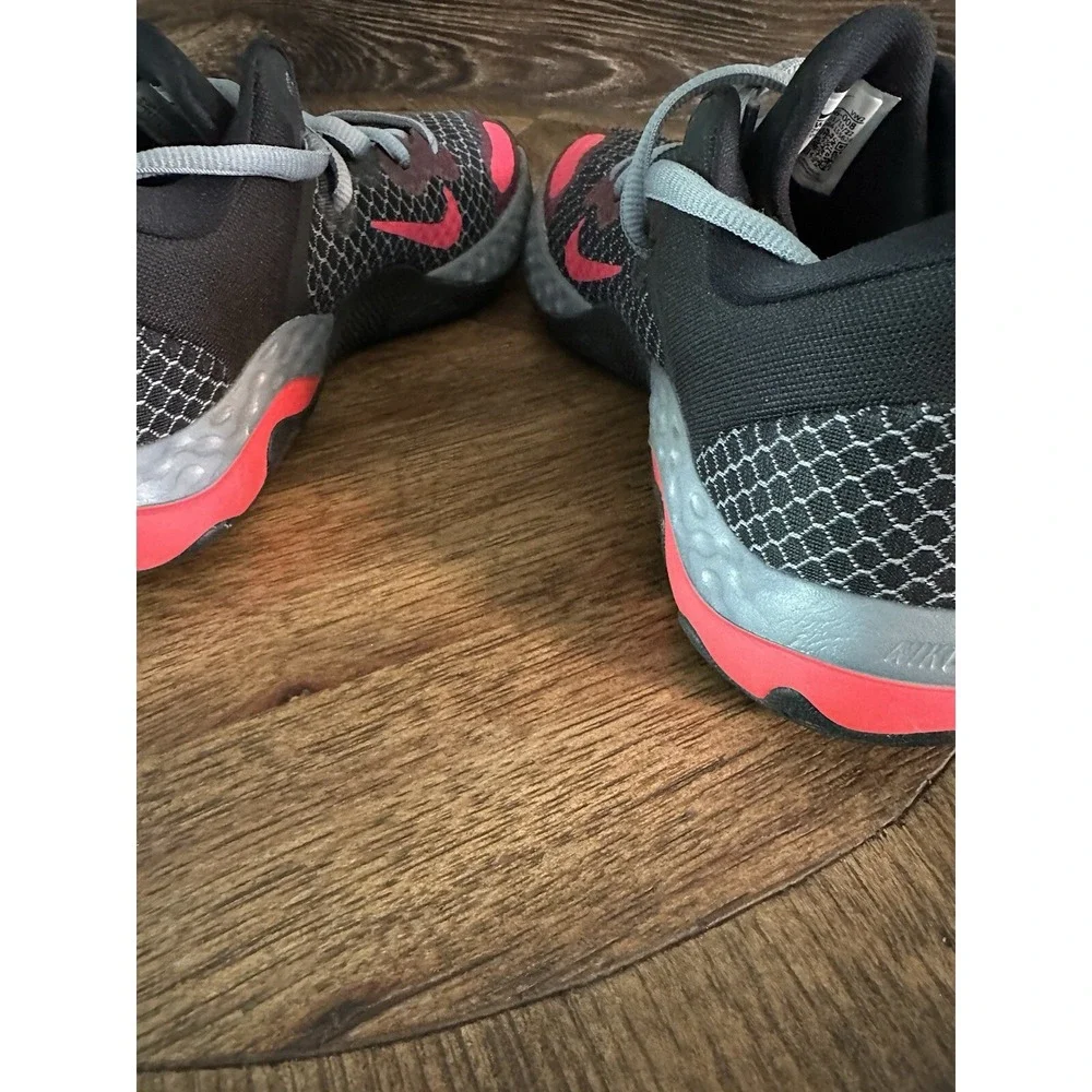 Nike pre loved
